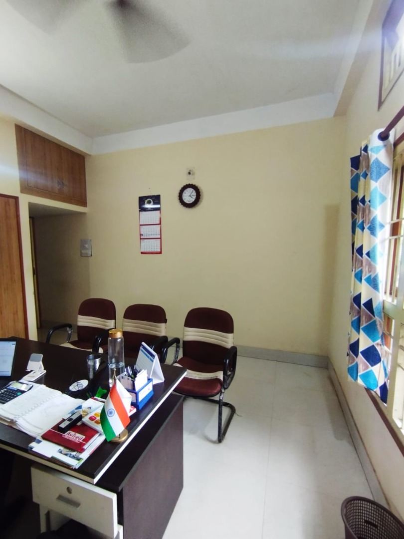 Unfurnished 4bhk in Divine Lane, Bagharbari, Guwahati, Assam, India for Rent